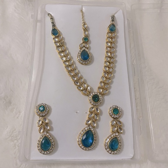 Teal and Gold Necklace, Earring & Bindi Set - Picture 3 of 3
